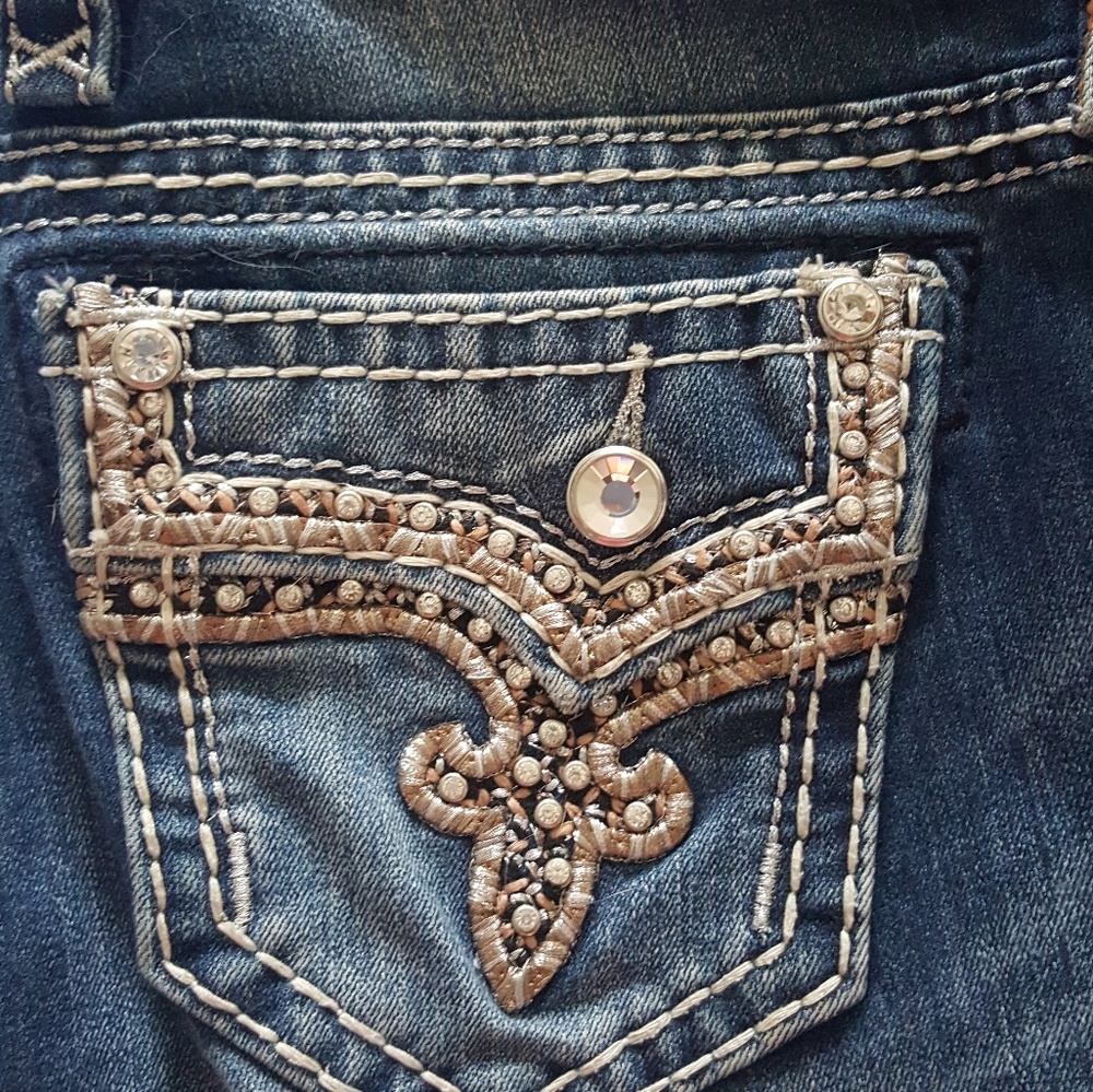 Rock Revival Betty Skinny Jeans